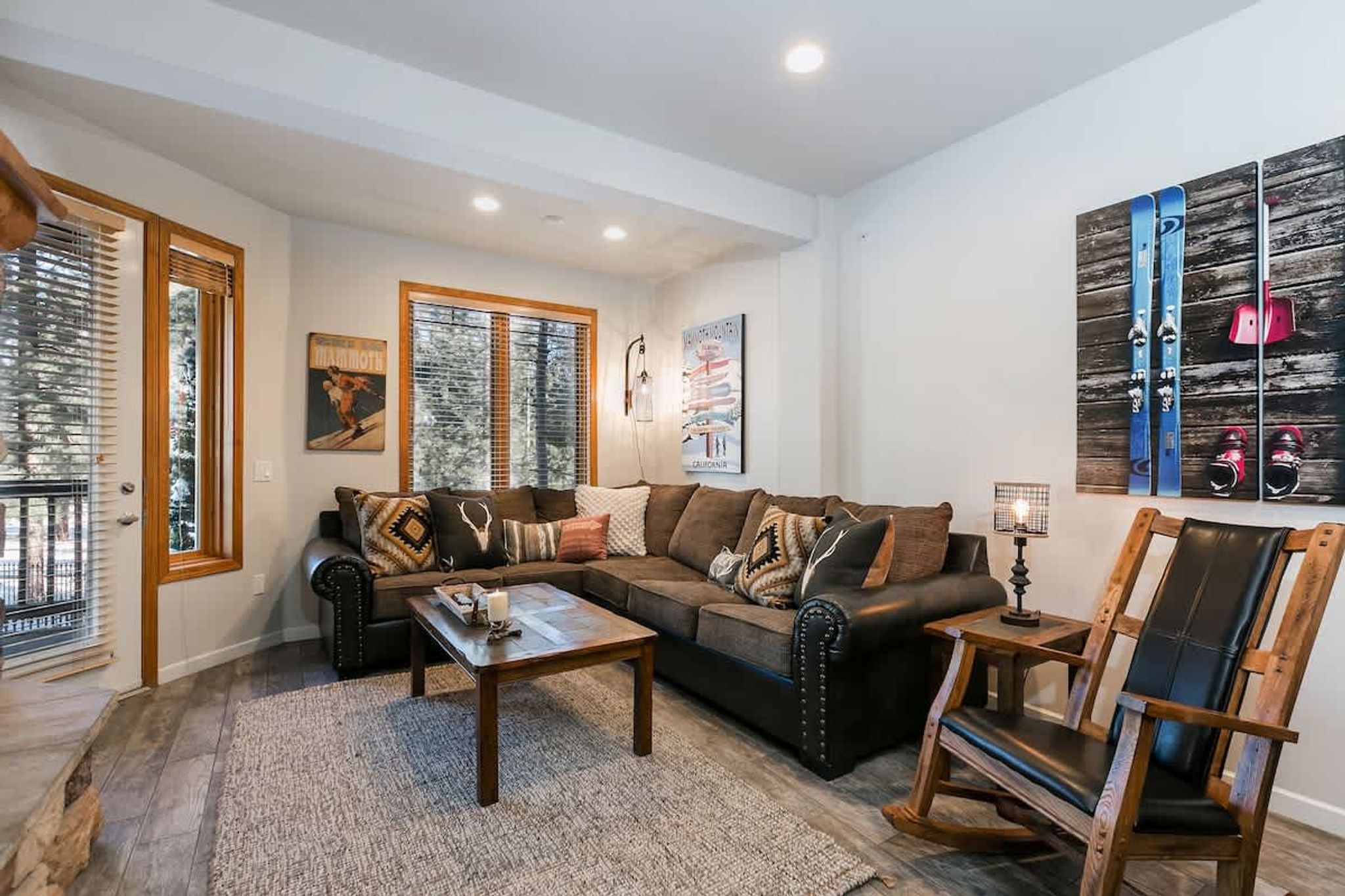 Pet Friendly Mountain Hideaway