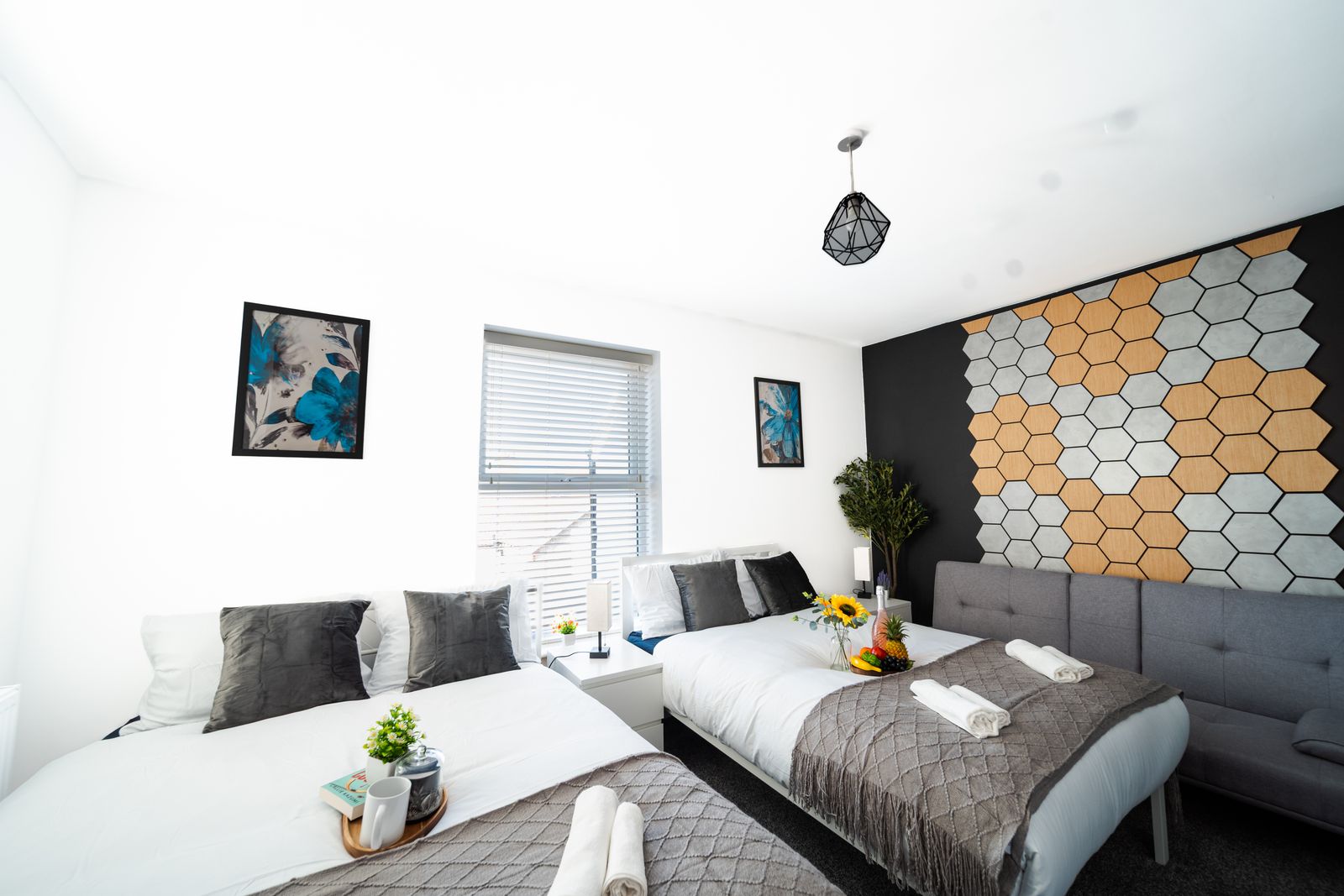 Open Mind Property - Flat with 2 Double Beds