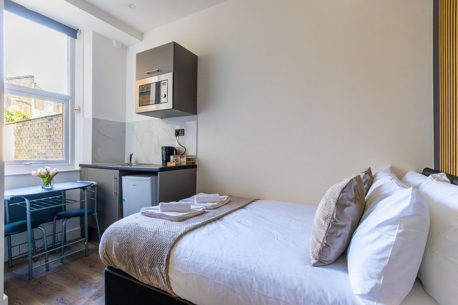 Modern Studio in Hackney | City Access