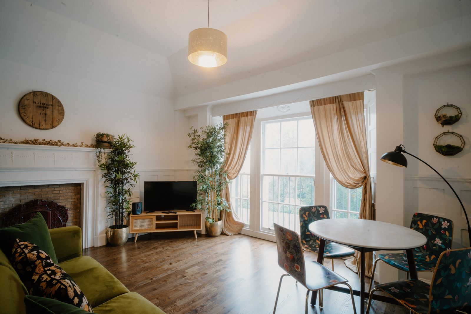 Slateford House 1770 - The Music Room - 2 Bed