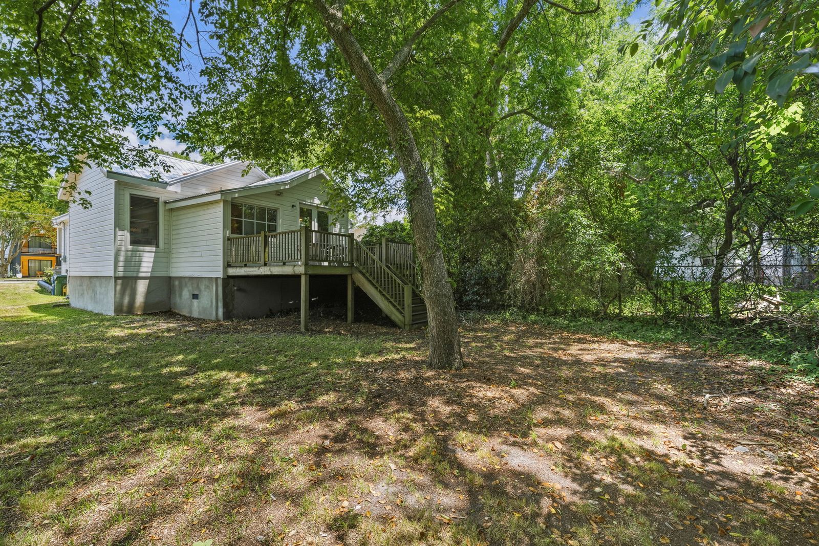 Boho Bungalow - Downtown - Free Parking