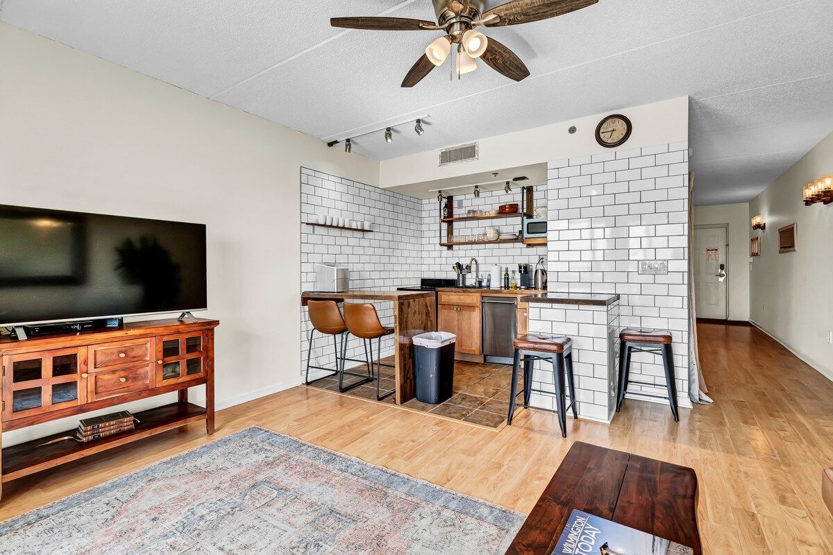 Amazing Riverview - Central Downtown - Parking
