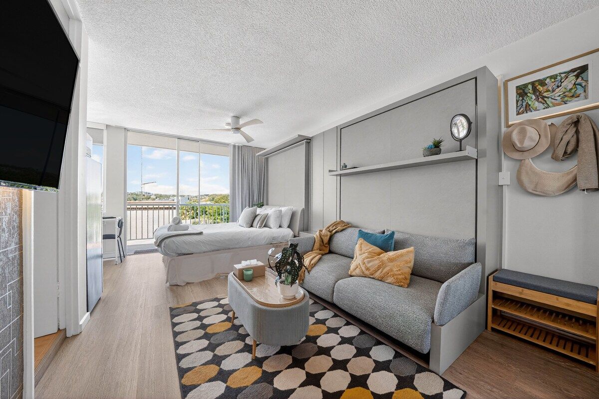 Elegant Studio Escape | Prime Elizabeth Bay