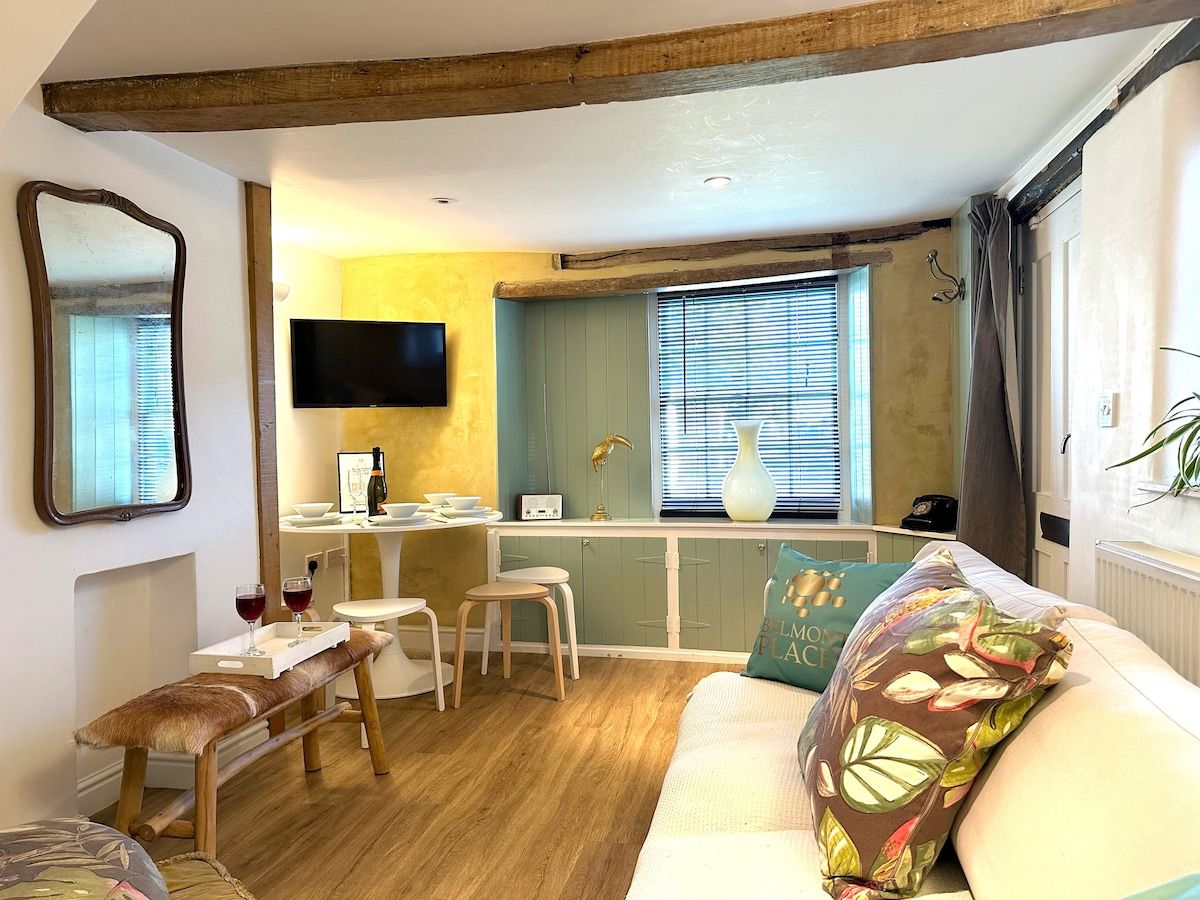 The Coach House, Market Deeping by Belmont Places