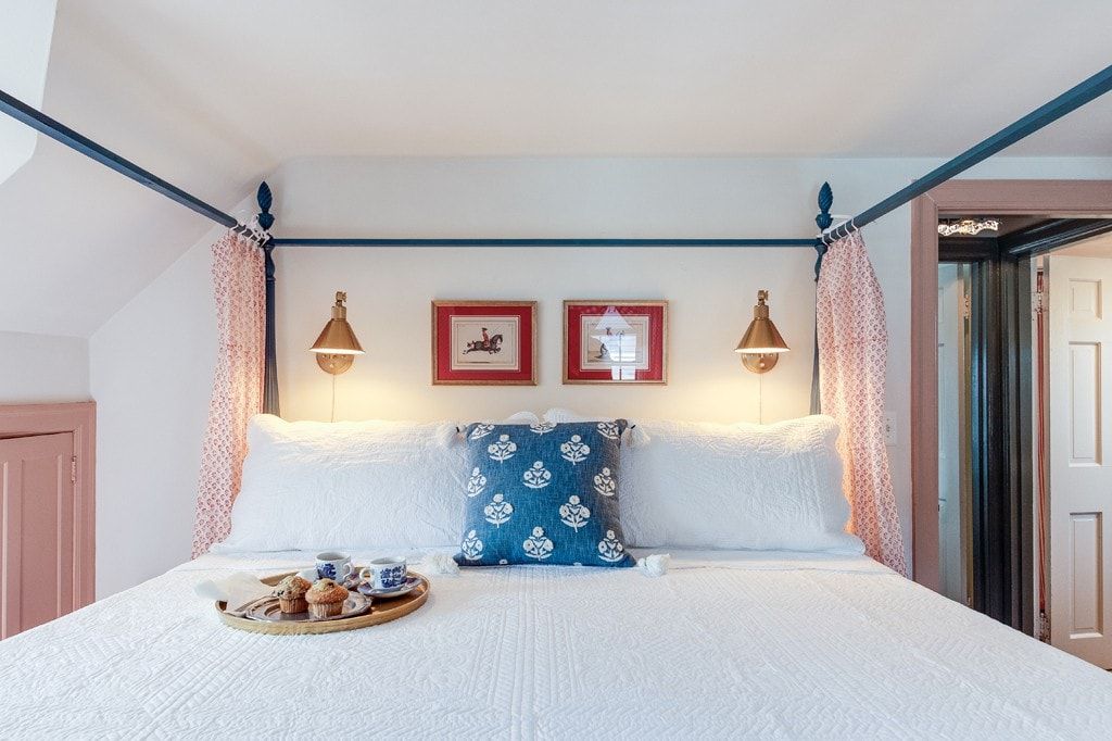 The Monroe in Historic DelRay - www.stayinalexandria.com