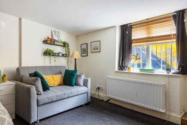 Cozy Flat in the Heart of Camden