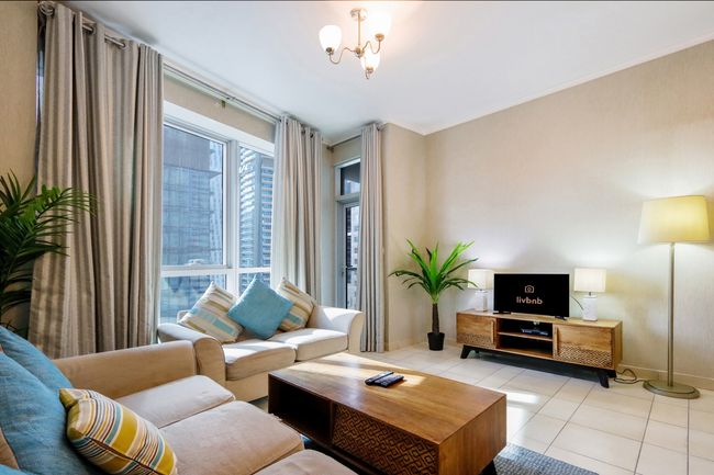 Convenient 1BR, Near Tram Station and Marina Walk