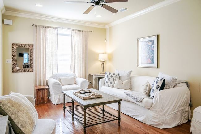 The Tristan, 3BR Charm by Velvet Ditch Villas