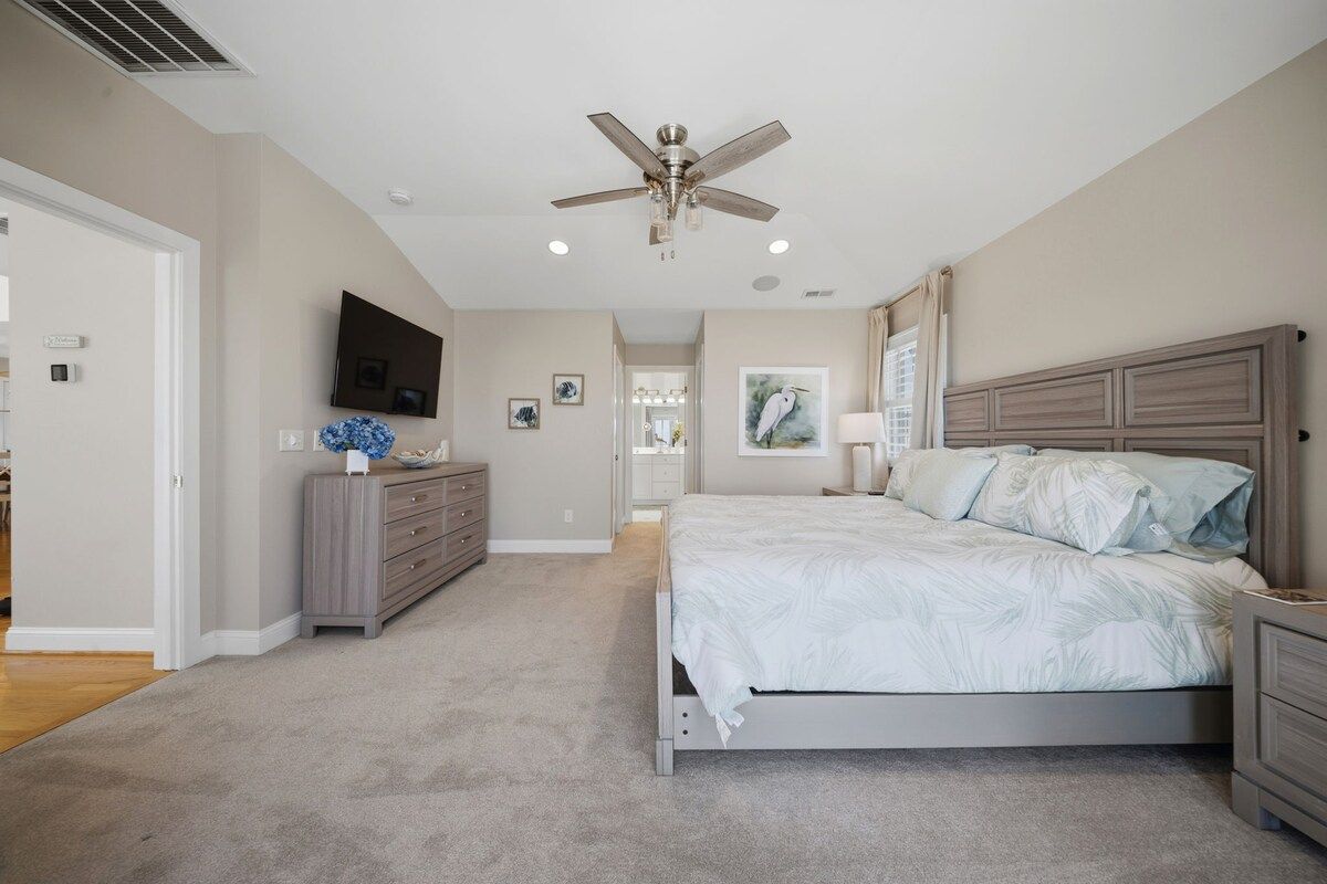 Saltwater Social - Pool | Hot Tub | Golf Cart