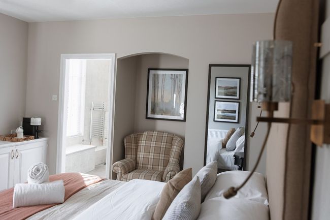 #6 - King Room at The Raven Aparthotel by PureStay