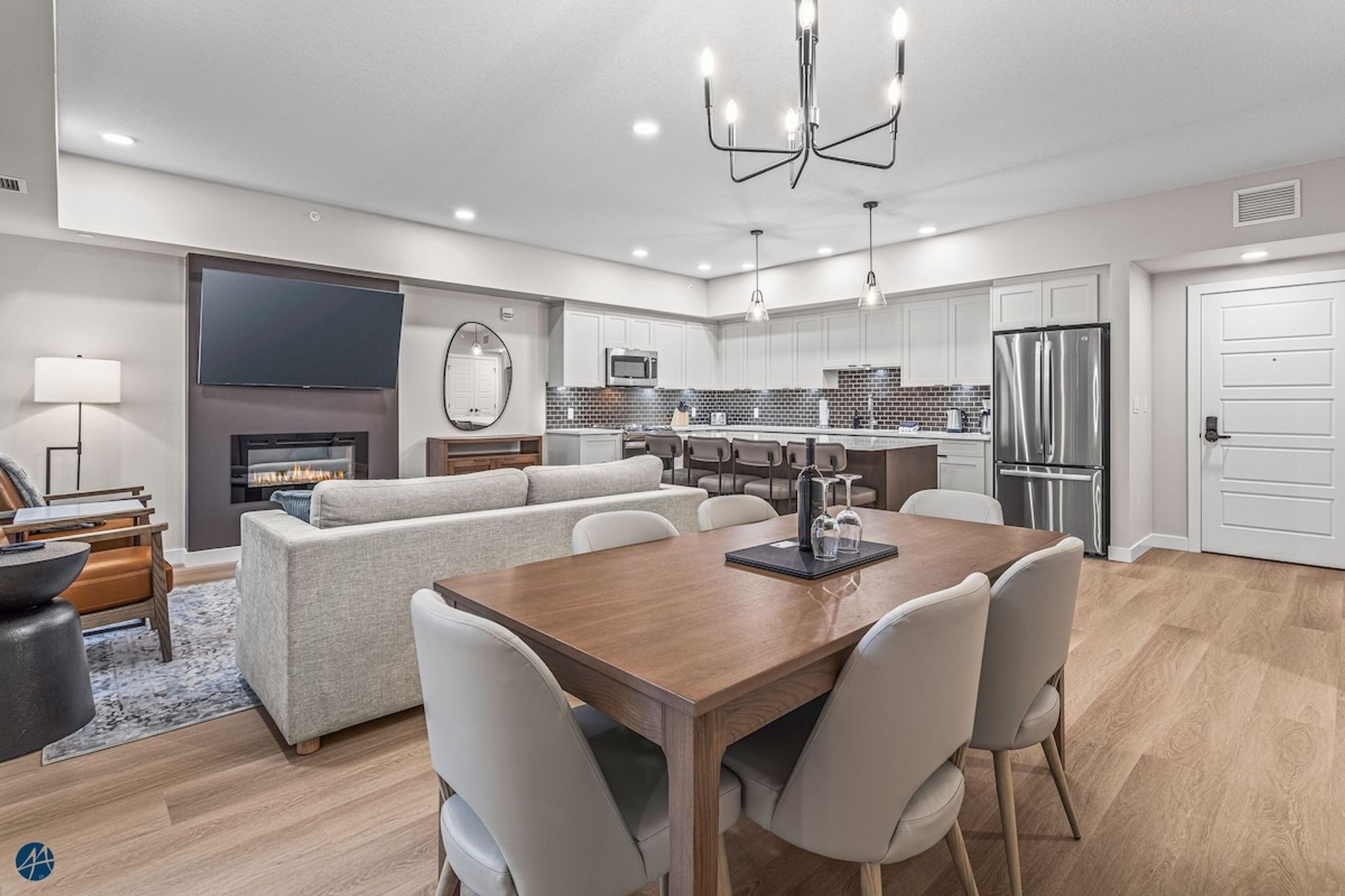 Grotto View 3 Bed/2 Bath 1st Floor-Sleeps 8