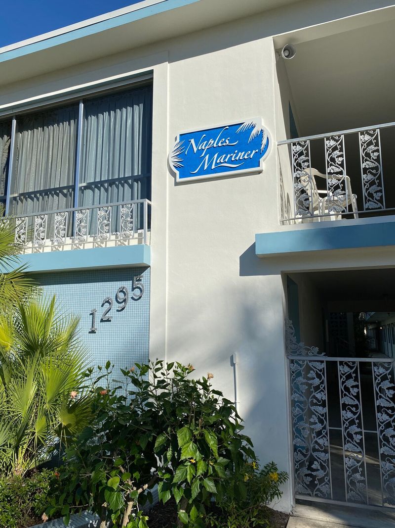 Luxury 2-Bed Condo Steps to Naples Beach & Downtown — photo 20