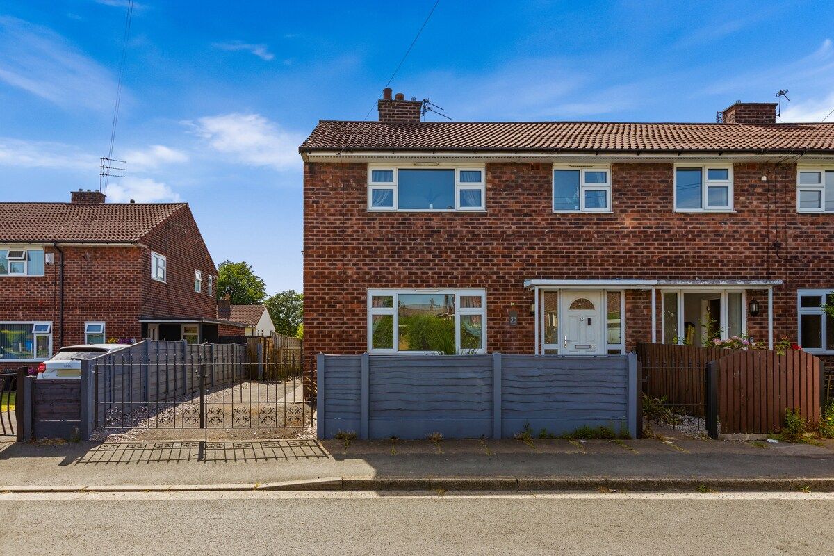 Modern 3BR Home Perfect for Groups and families