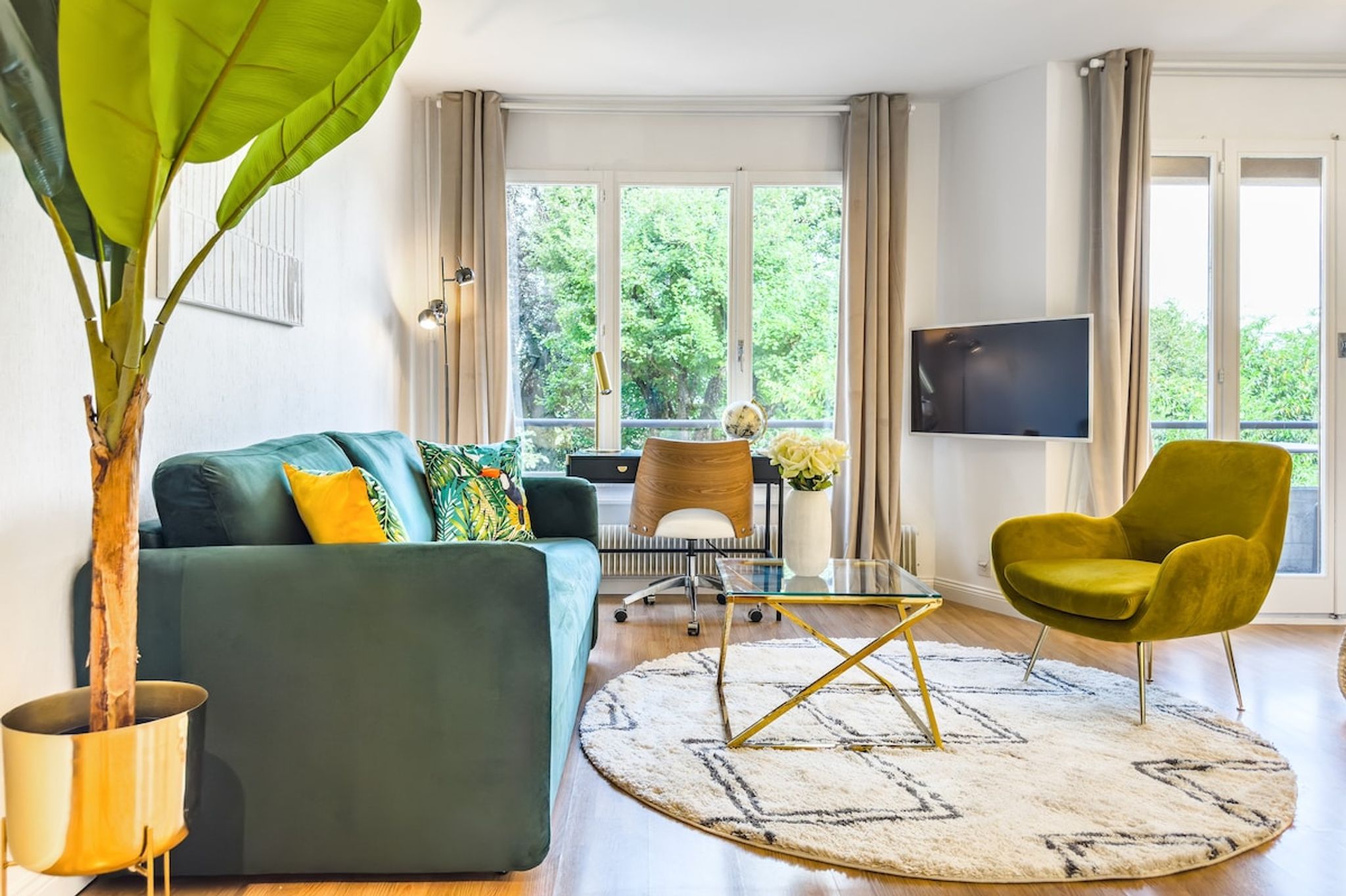 Panoramic Garden Studio