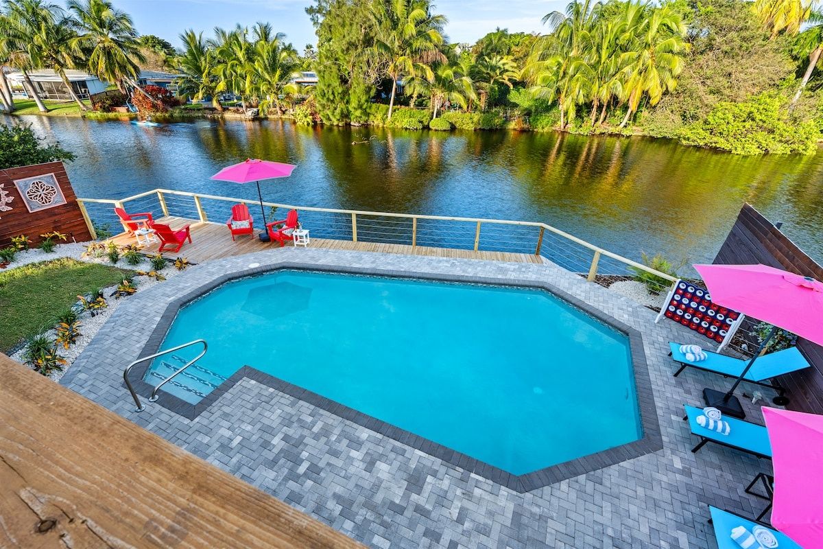Htd Pool • Waterfront • Billiards • Deck • Lanai