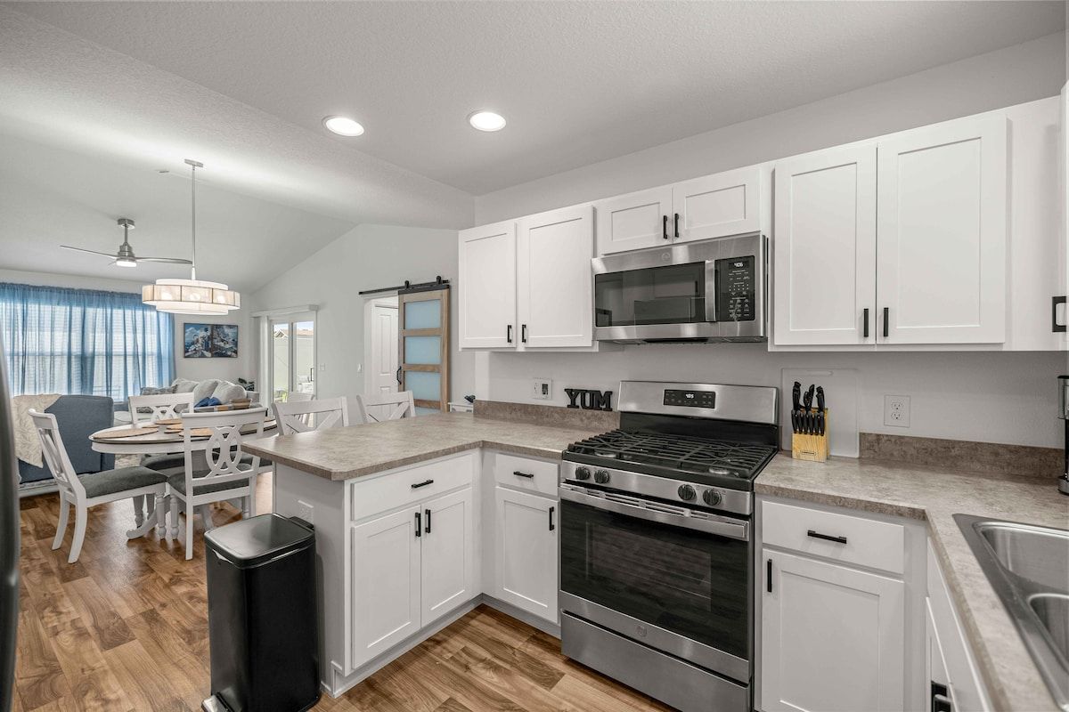 Coastal Cottage | Golf Cart & Near Sawgrass — photo 6