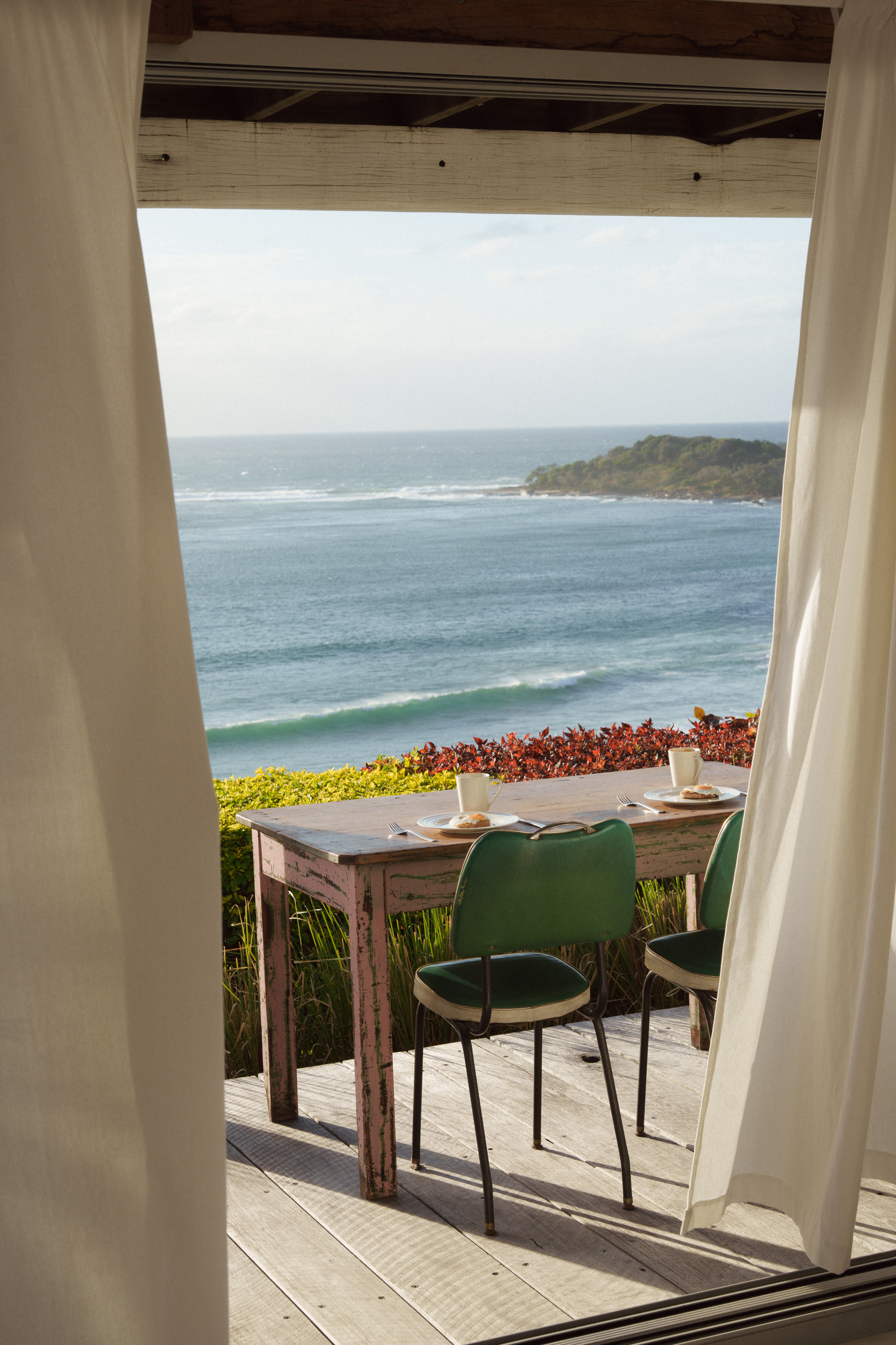 Pacific Lodge | Studio