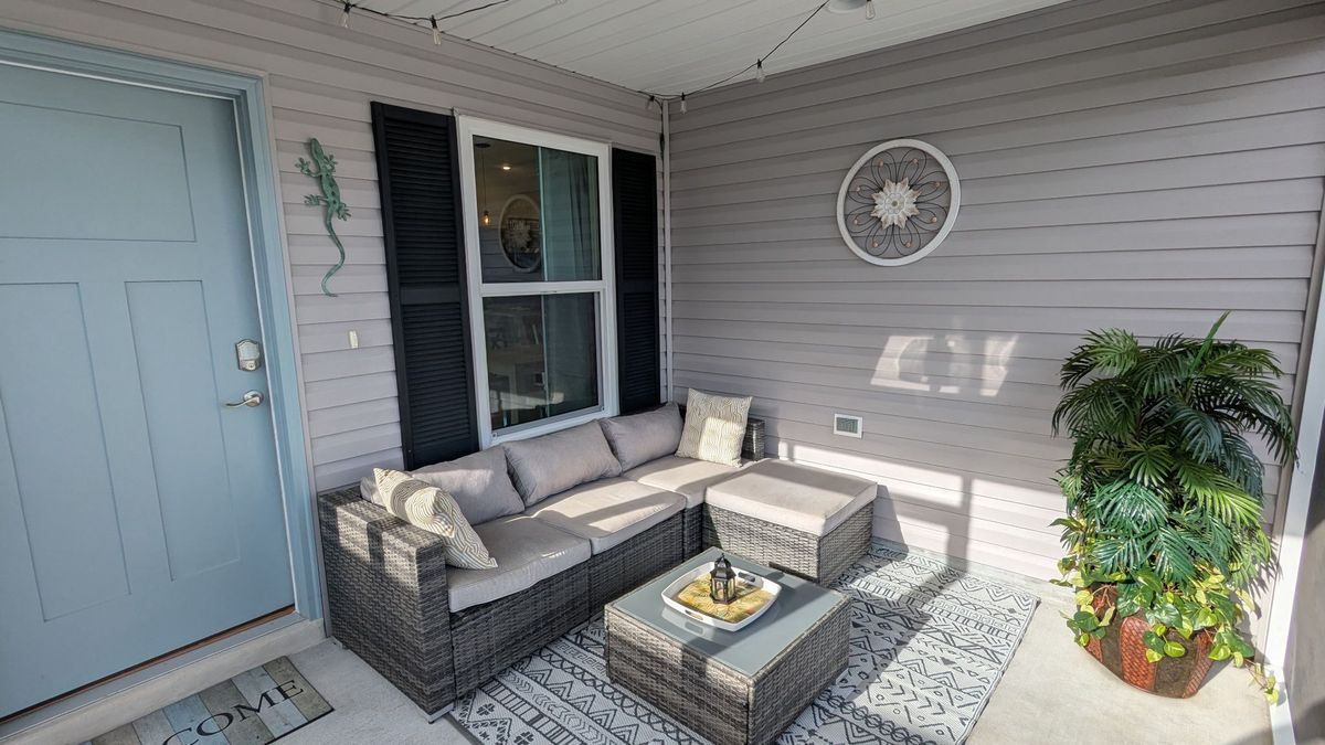 Cozy 2BR With Golfcart | 5 Mins to Eastport Sq. — photo 8