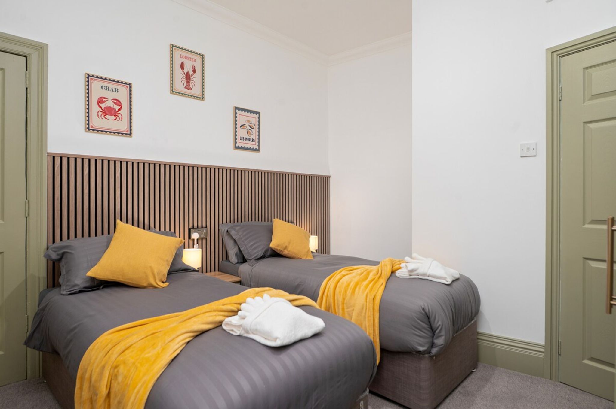 Homey Room 2 for 2 at Claydens Guest House