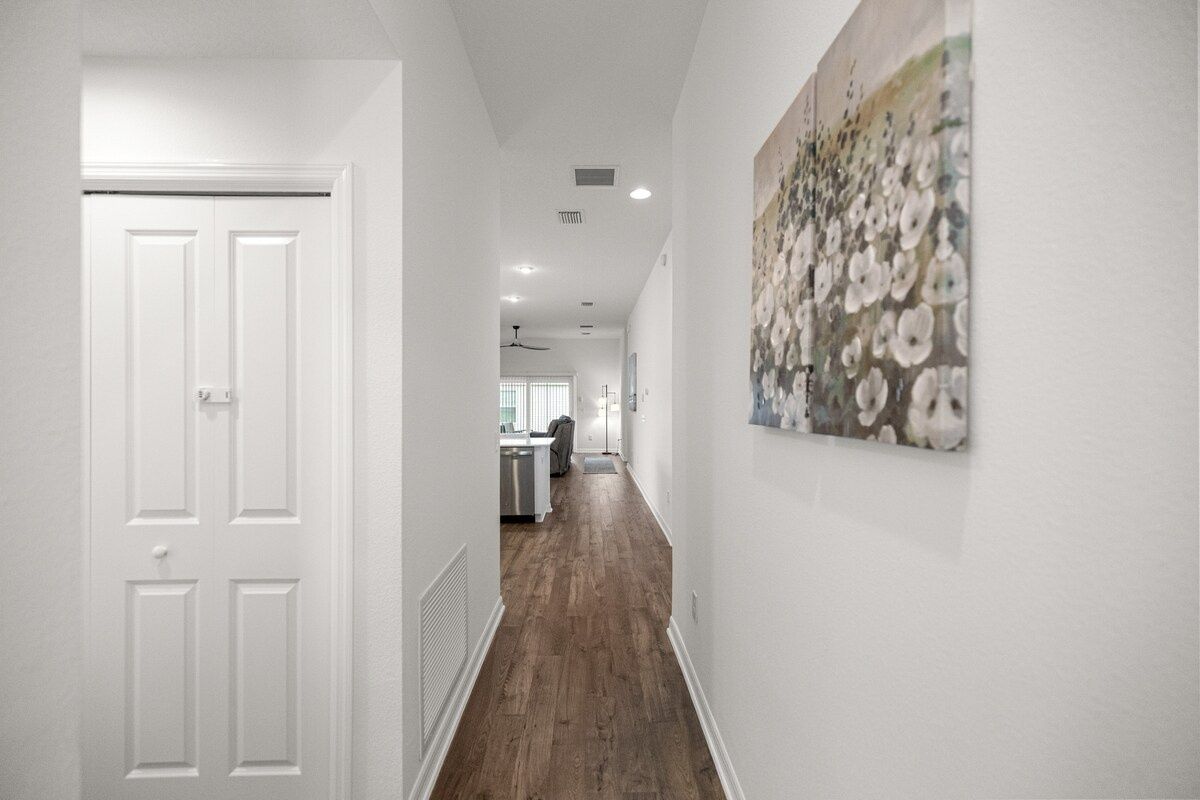 The Strawbridge · 2 Ensuite Suites · Golf Cart — photo 13