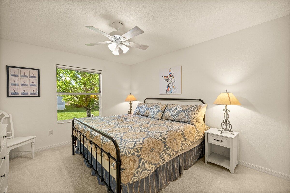 3BR in The Villages Near Lake Sumter | Golfcart — photo 4