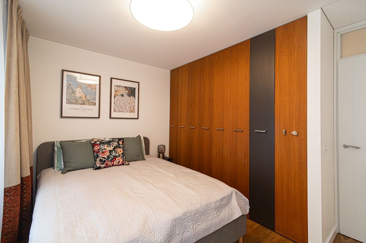 Stylish &Comfortable 1BDR Apartment by URBAN RENT