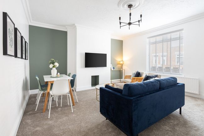 Newbiggin Beach House, Coastal Stays, Families & Work Trips