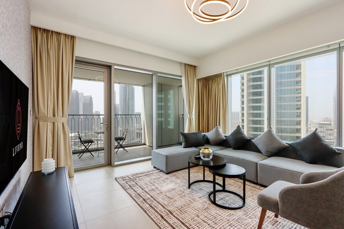 3+1 Apt | Burj View | Direct Mall Access by Livbnb