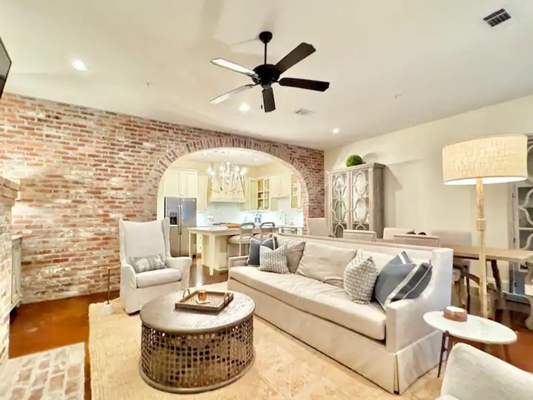The Taylor, 3BDRM Townhome by Velvet Ditch Villas