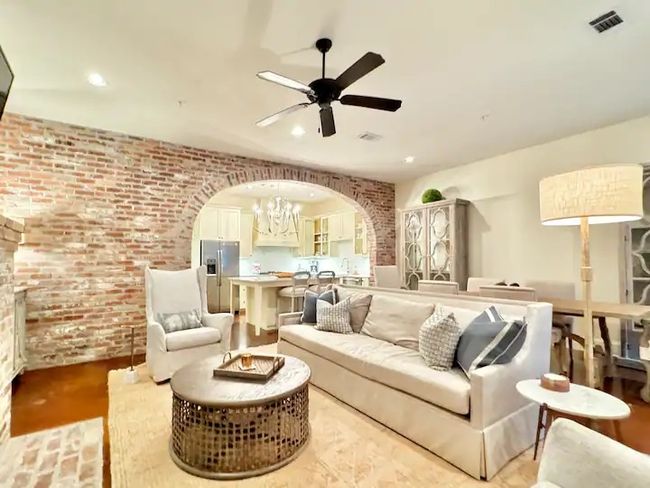 The Taylor, 3BDRM Townhome by Velvet Ditch Villas