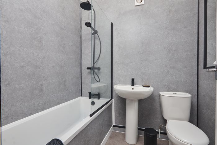 House in Darlington: Charming 2 Bedroom House in Darlington, photo 5