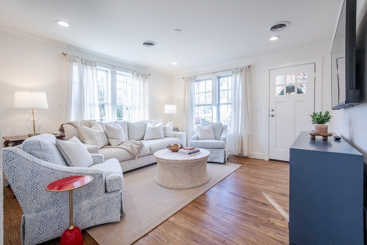 The Bailey Woods Cottage by Velvet Ditch Villas