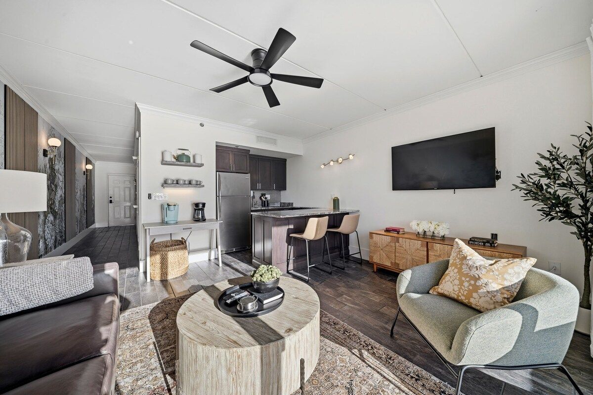 Olive Tide | Riverfront Downtown | Curated Design