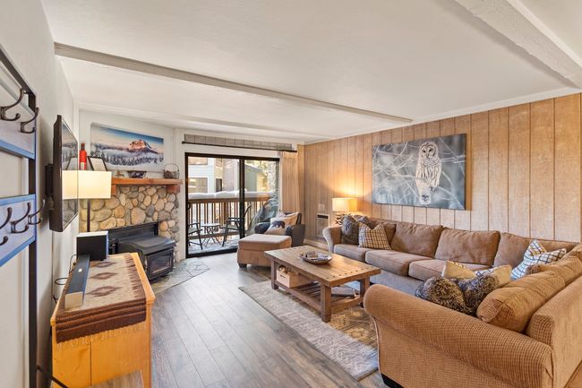 Slope Side Pet Friendly 1Bd Summit Condo