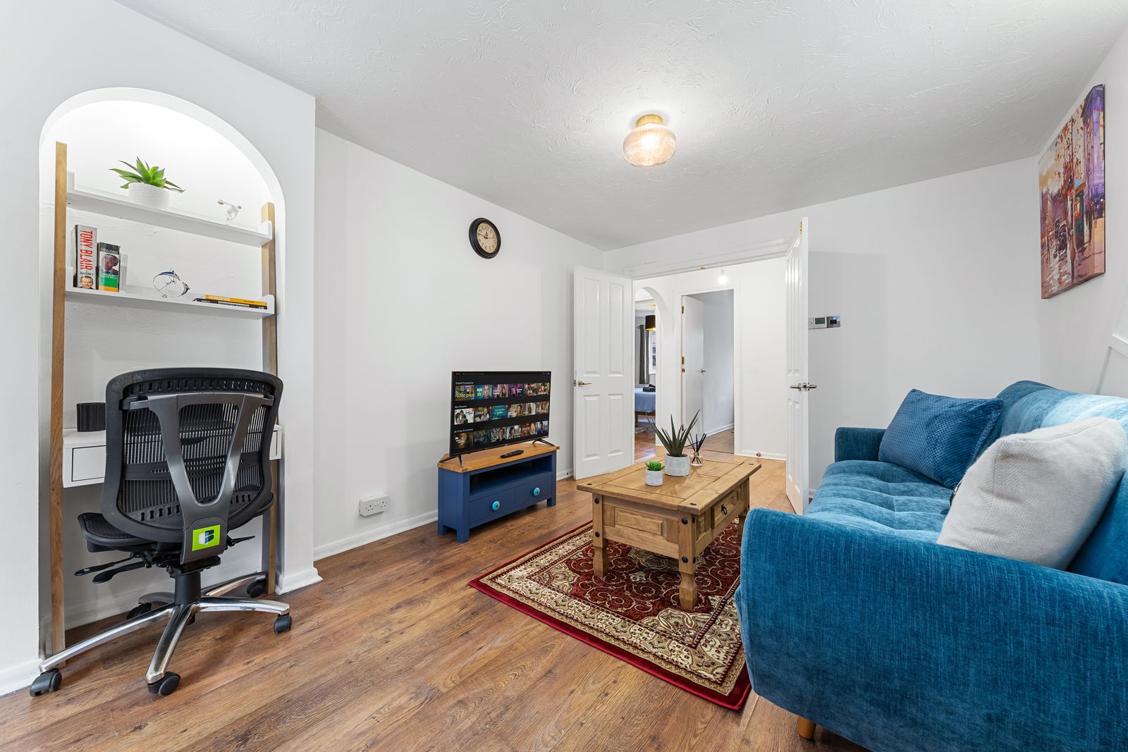 Exquisite 2BR Flat | 4mins to Westferry DLR | Azzurri Properties | Isle of Dogs