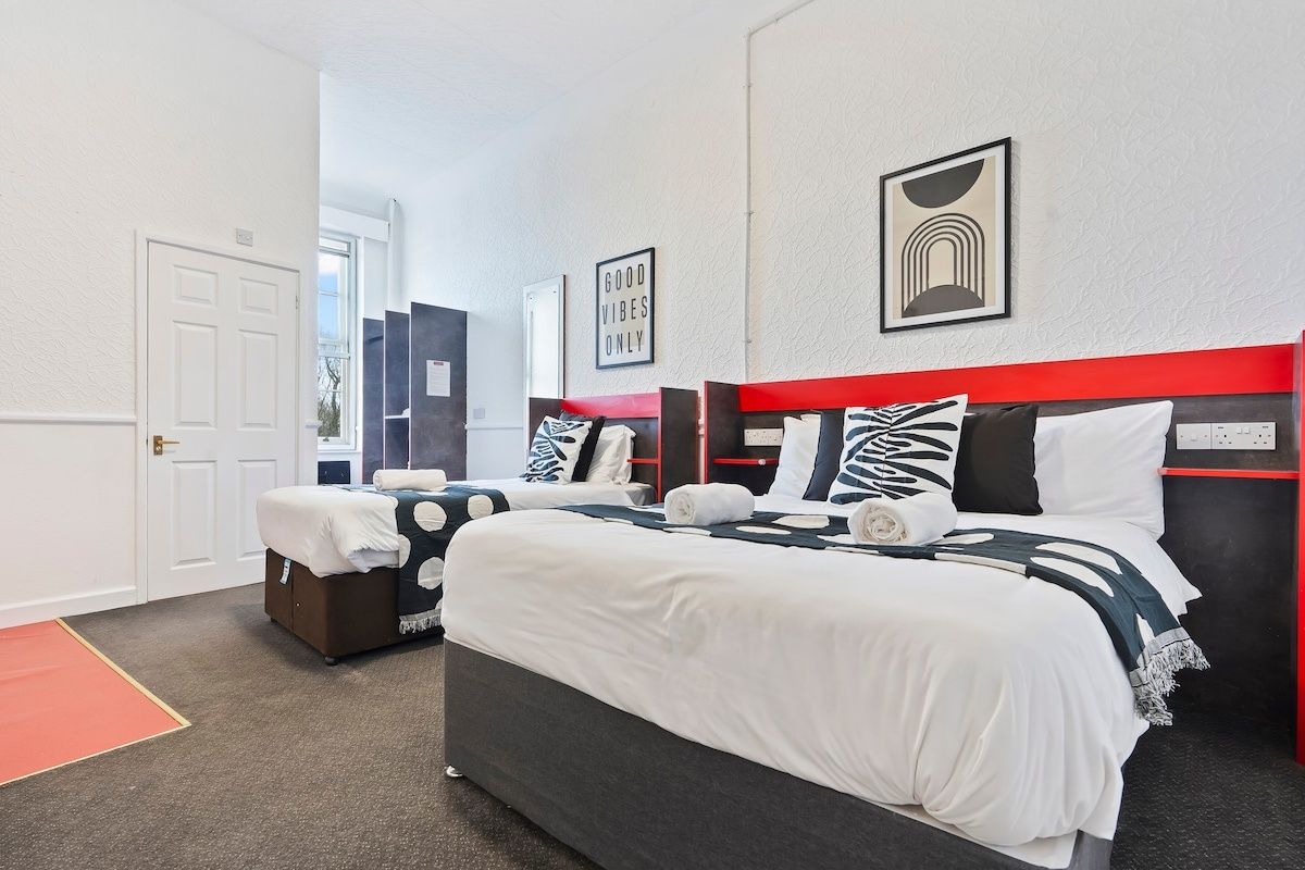 Cosy, warm studio in Dudley with Parking and Netflix