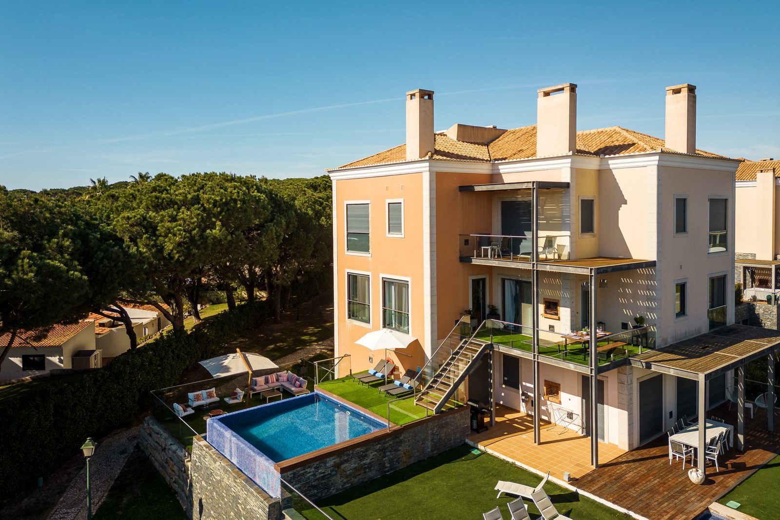 Algarve: Vale Lobo Golf&Beach with Heated Private Pool I