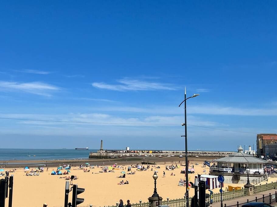 Seaside Haven | SoHot Stays Sea View | Beach Terrace | Apt 3