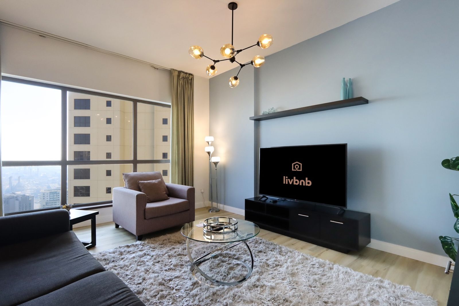 Livbnb Coastal 2B with Marina View | Walk to Beach
