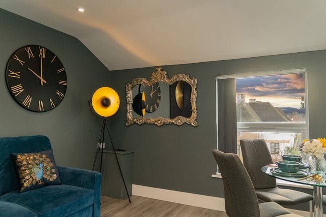 Bright & Stylish Oxford Flat w/ Terrace