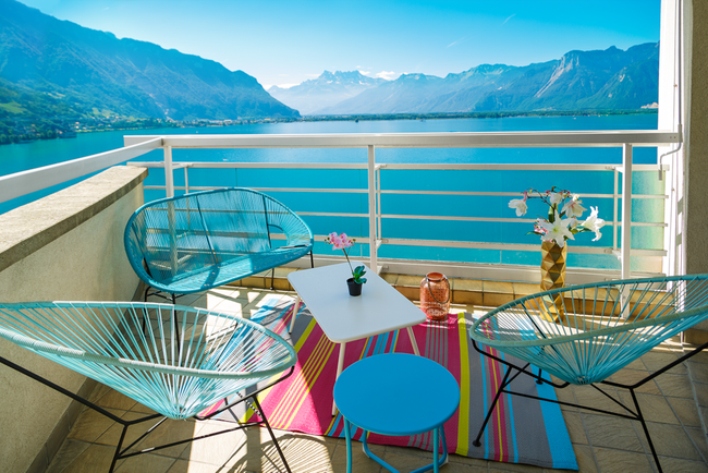 Lake View - Appt Central 2 Bedroom, 1 Bath
