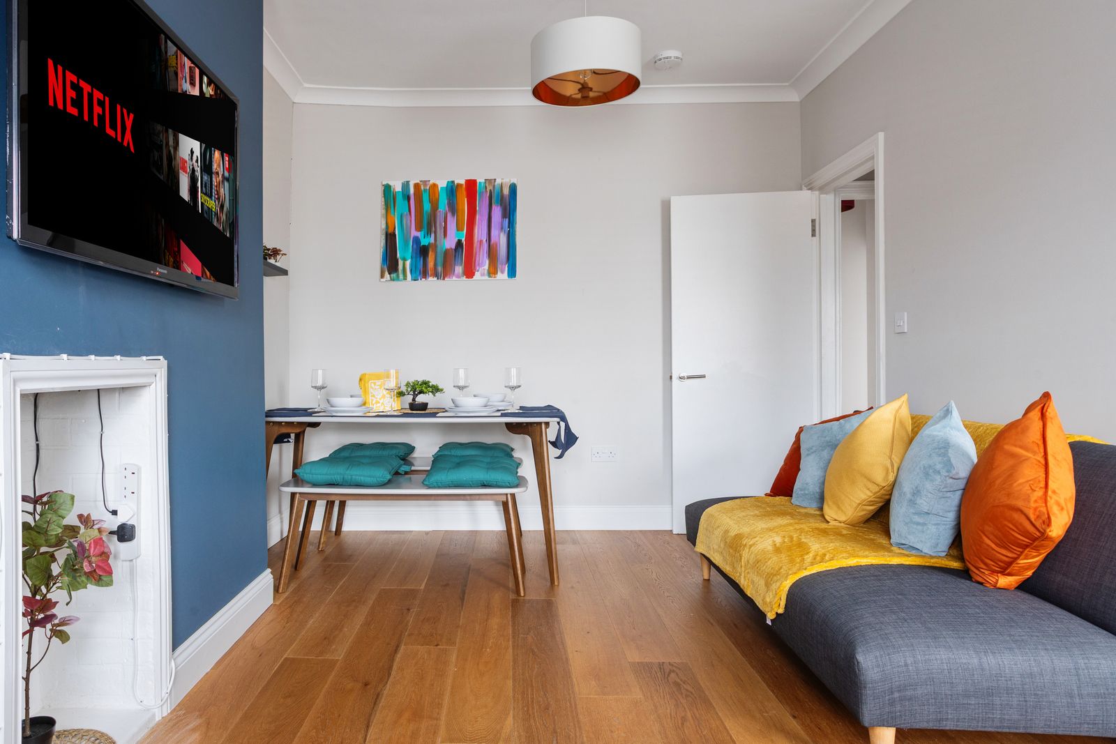 Vibrant & Stylish|2BR|Shepherd’s Bush|Fast WiFi|ST