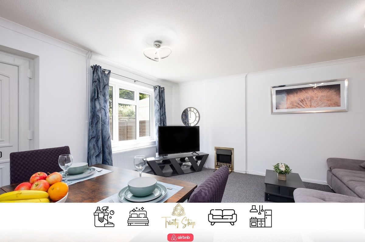18 S DEAL I Shops Nearby I Sleeps 5 I Parking I18
