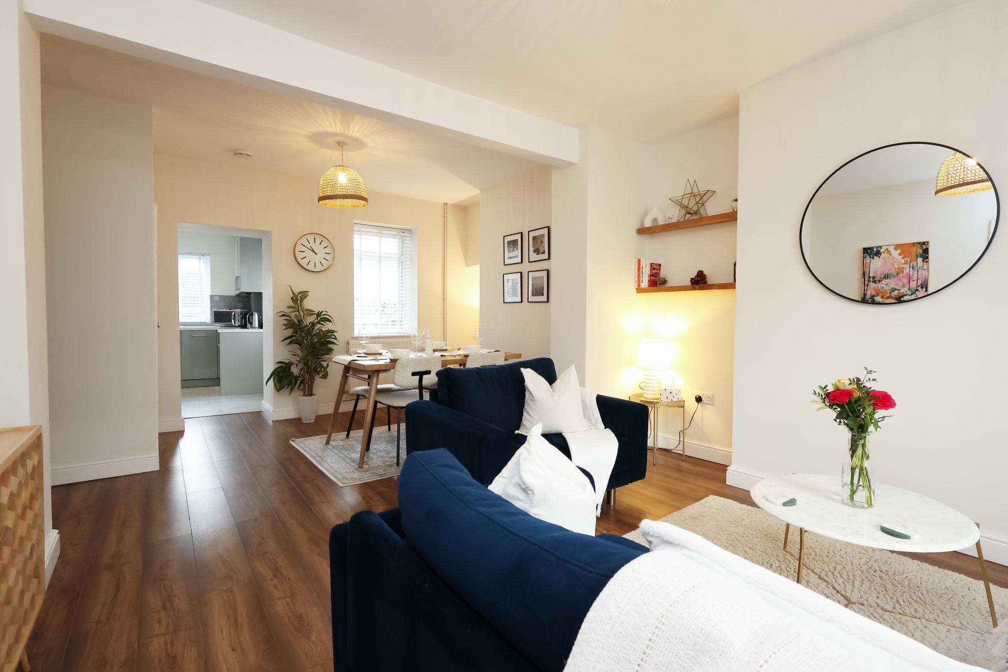 Spacious Modern Home| Swansea | Long Stay Discount
