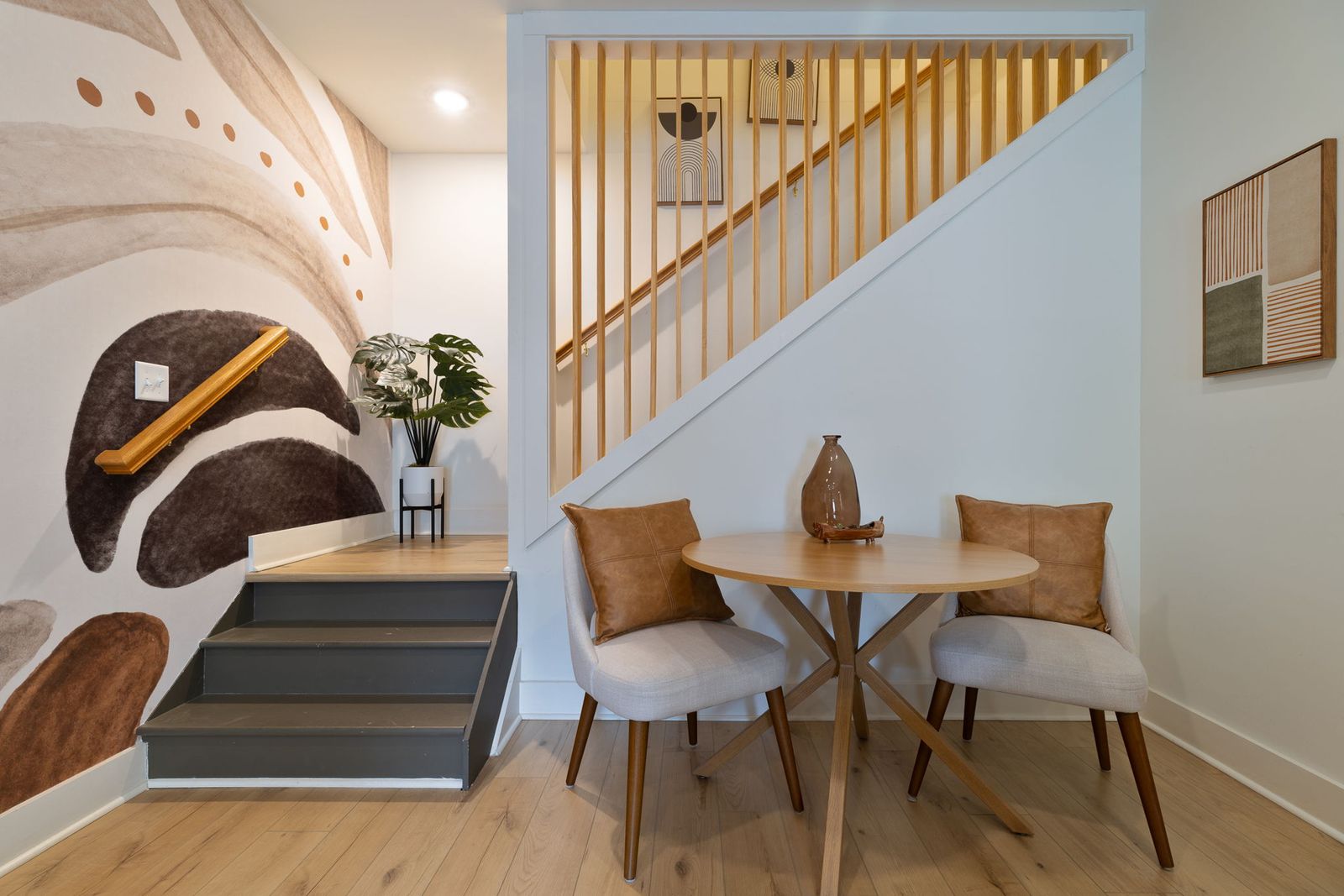 Charming Guest House - Dog Friendly - Parking