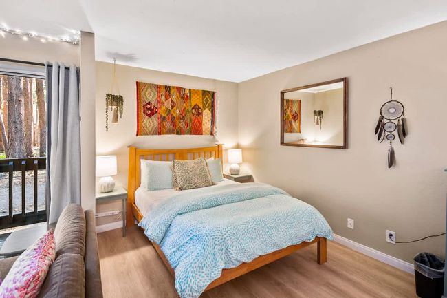 Pet Friendly Mammoth Studio w/ self check in