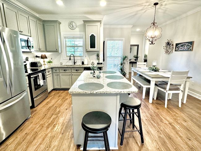 The Sweet Magnolia 4BR Home by VelvetDitchVillas