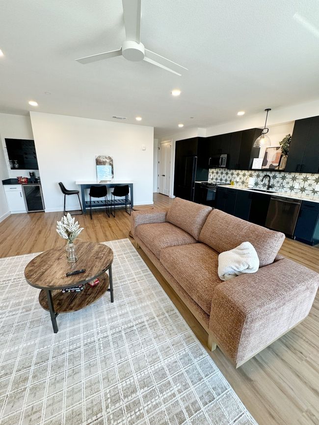 “Freiheit Loft” Lush Couple’s Getaway by Gruene
