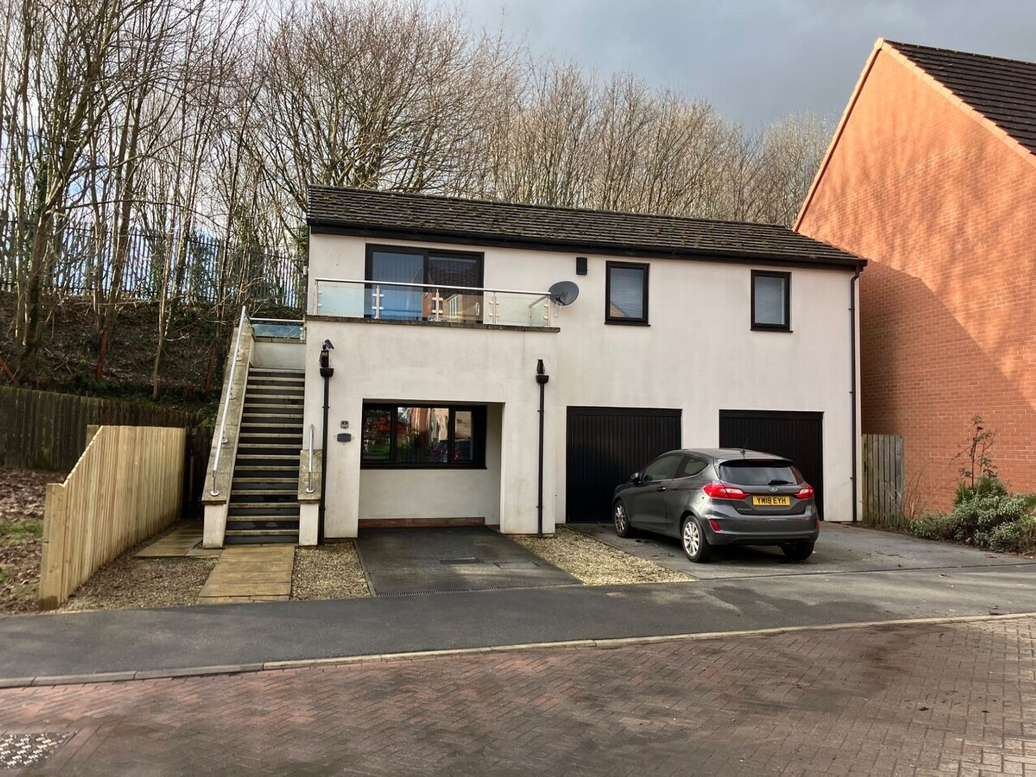 2BR Maisonette Flat Near Historic Pontefract