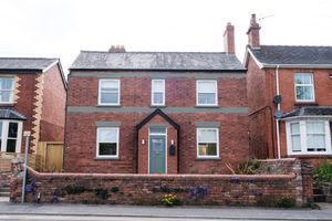 1747227001